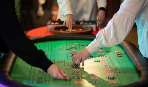 how to play casino games