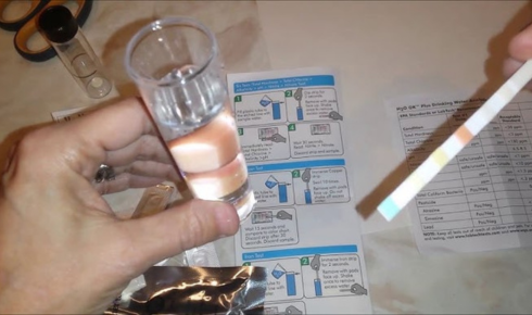 removing water stains from glass