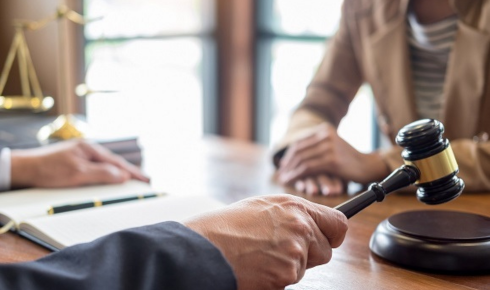 how to become an expert witness